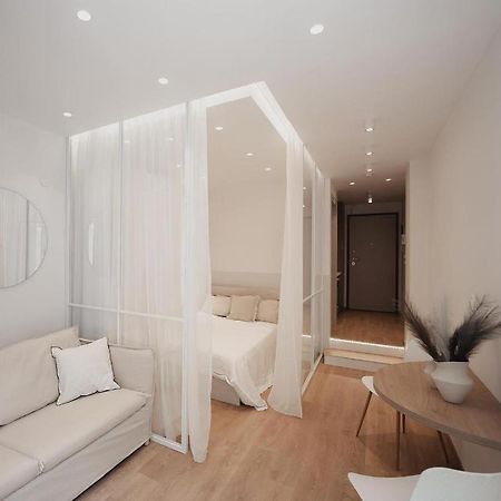 V1, Nilie Hospitality Mgmt Apartment Tesalonika Bagian luar foto