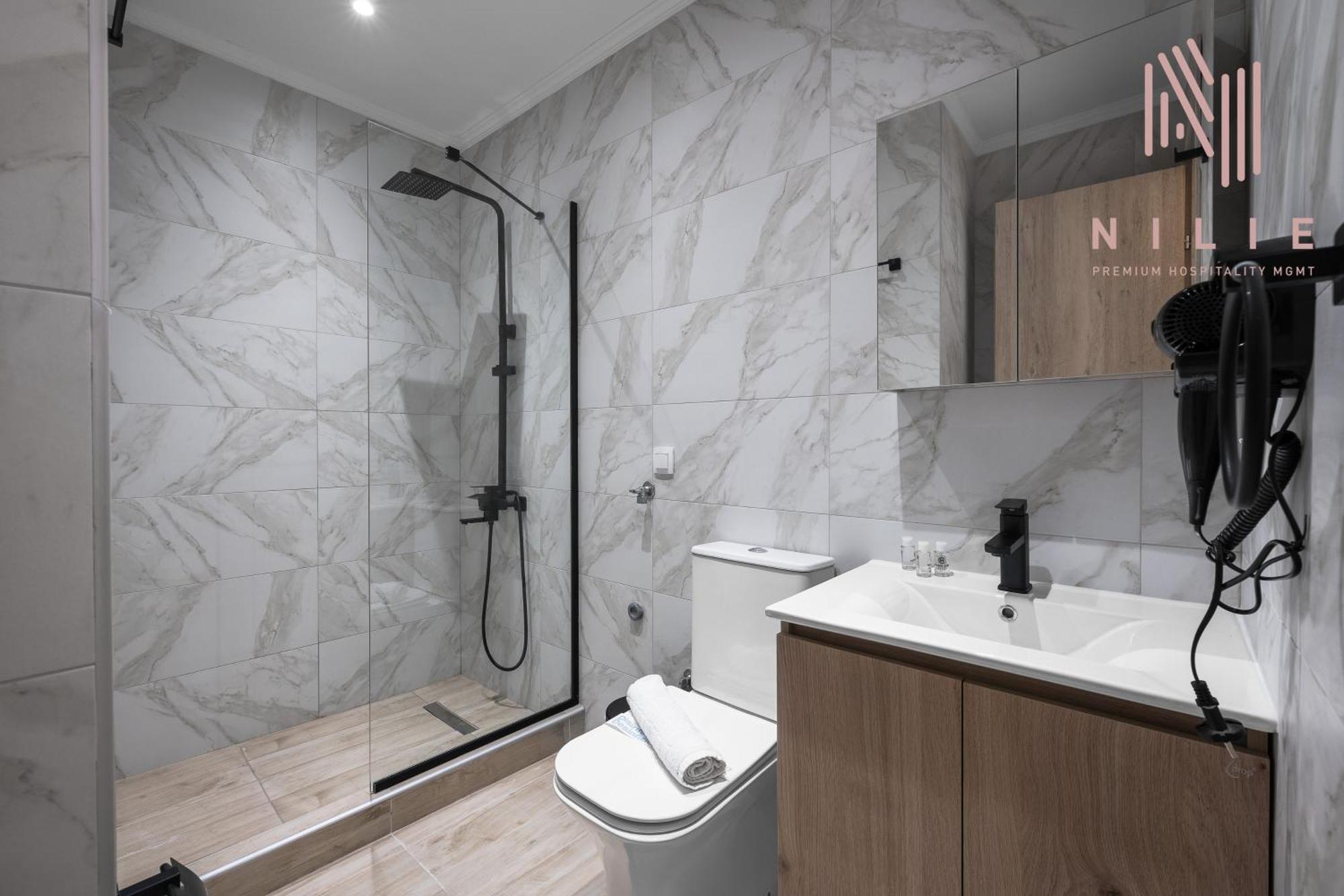 V1, Nilie Hospitality Mgmt Apartment Tesalonika Bagian luar foto