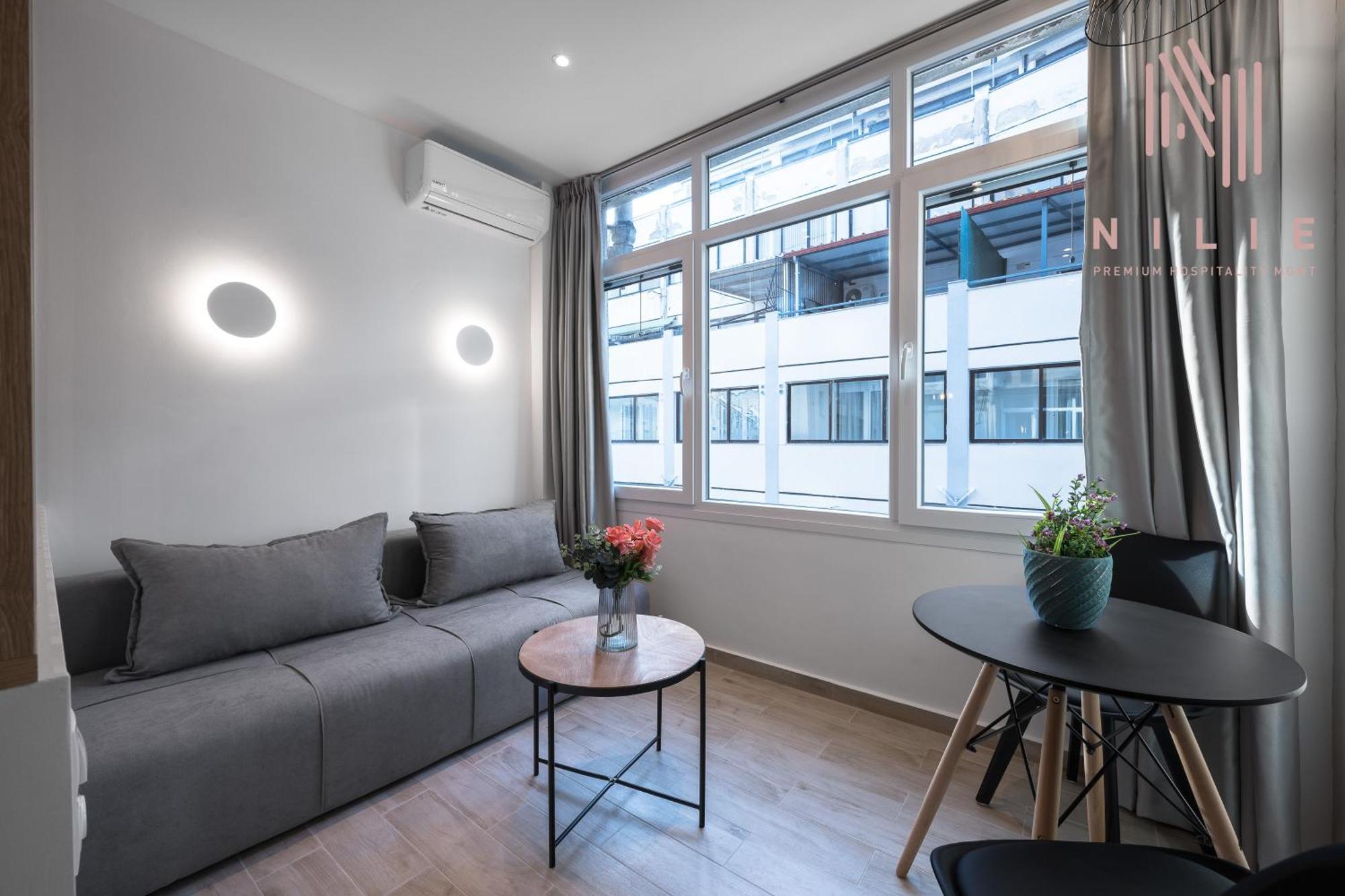 V1, Nilie Hospitality Mgmt Apartment Tesalonika Bagian luar foto