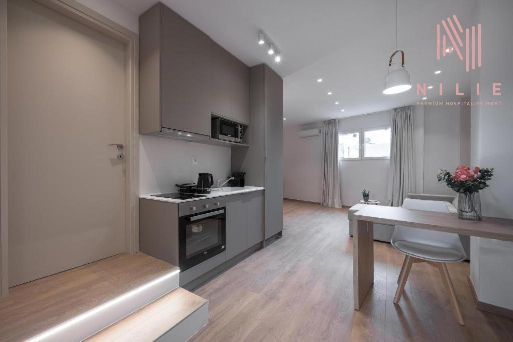V1, Nilie Hospitality Mgmt Apartment Tesalonika Bagian luar foto