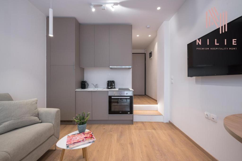 V1, Nilie Hospitality Mgmt Apartment Tesalonika Bagian luar foto