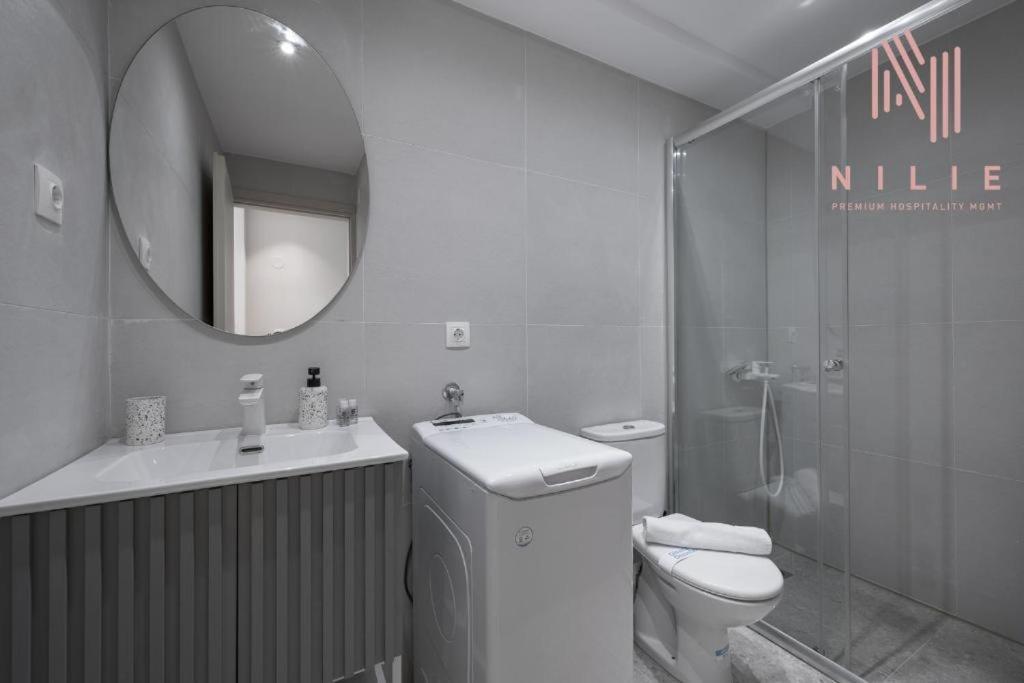 V1, Nilie Hospitality Mgmt Apartment Tesalonika Bagian luar foto